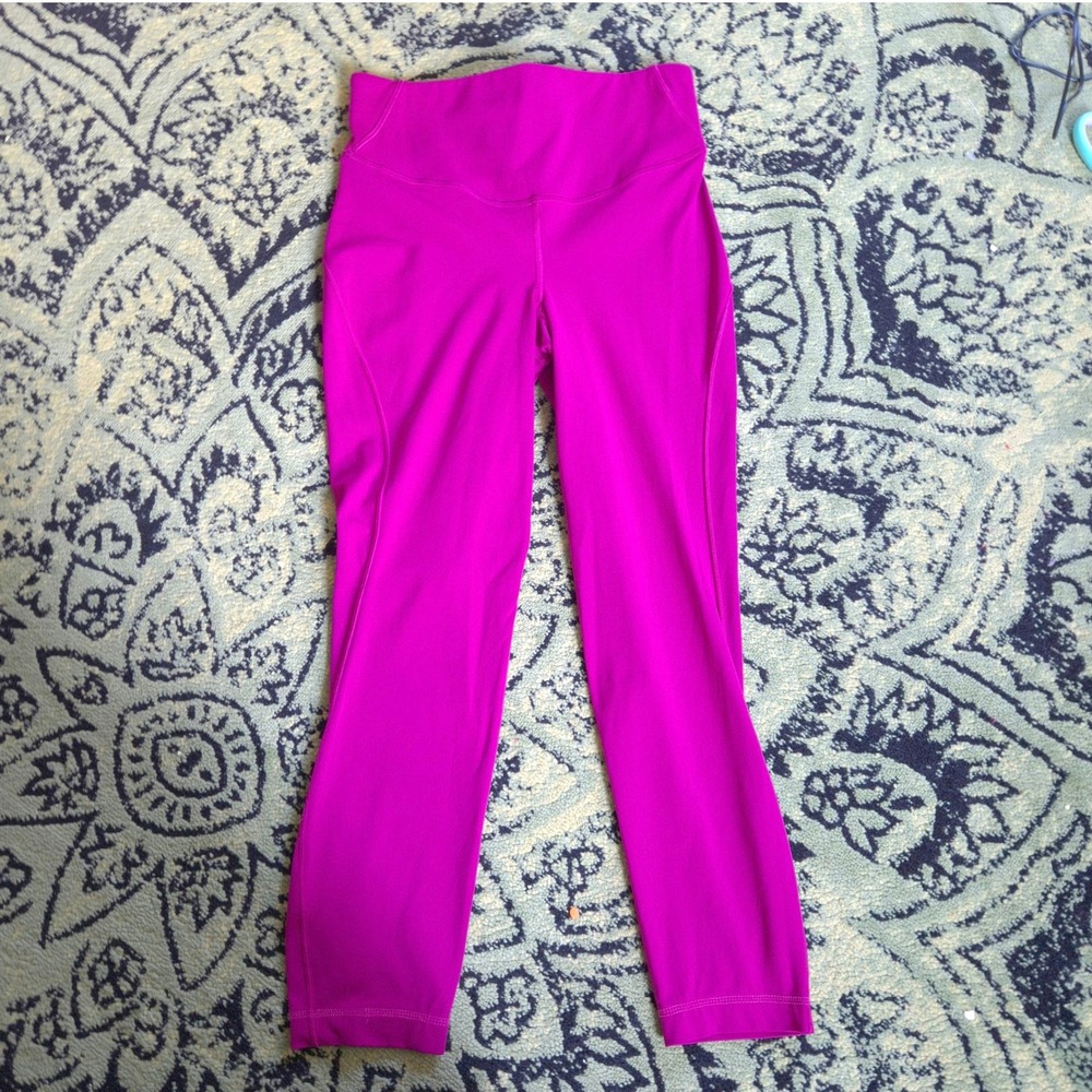 Lululemon Base PaceHigh Rise Crop Leggings Womens 6 Magenta Excellent LW5DKHS